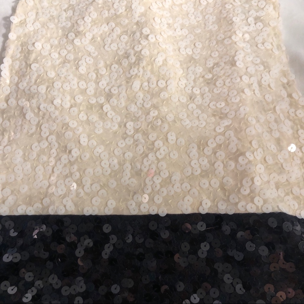 J. Crew Black & Cream Sequined Top Size XS - Picture 3 of 5